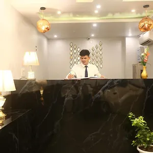 Earth Hotel